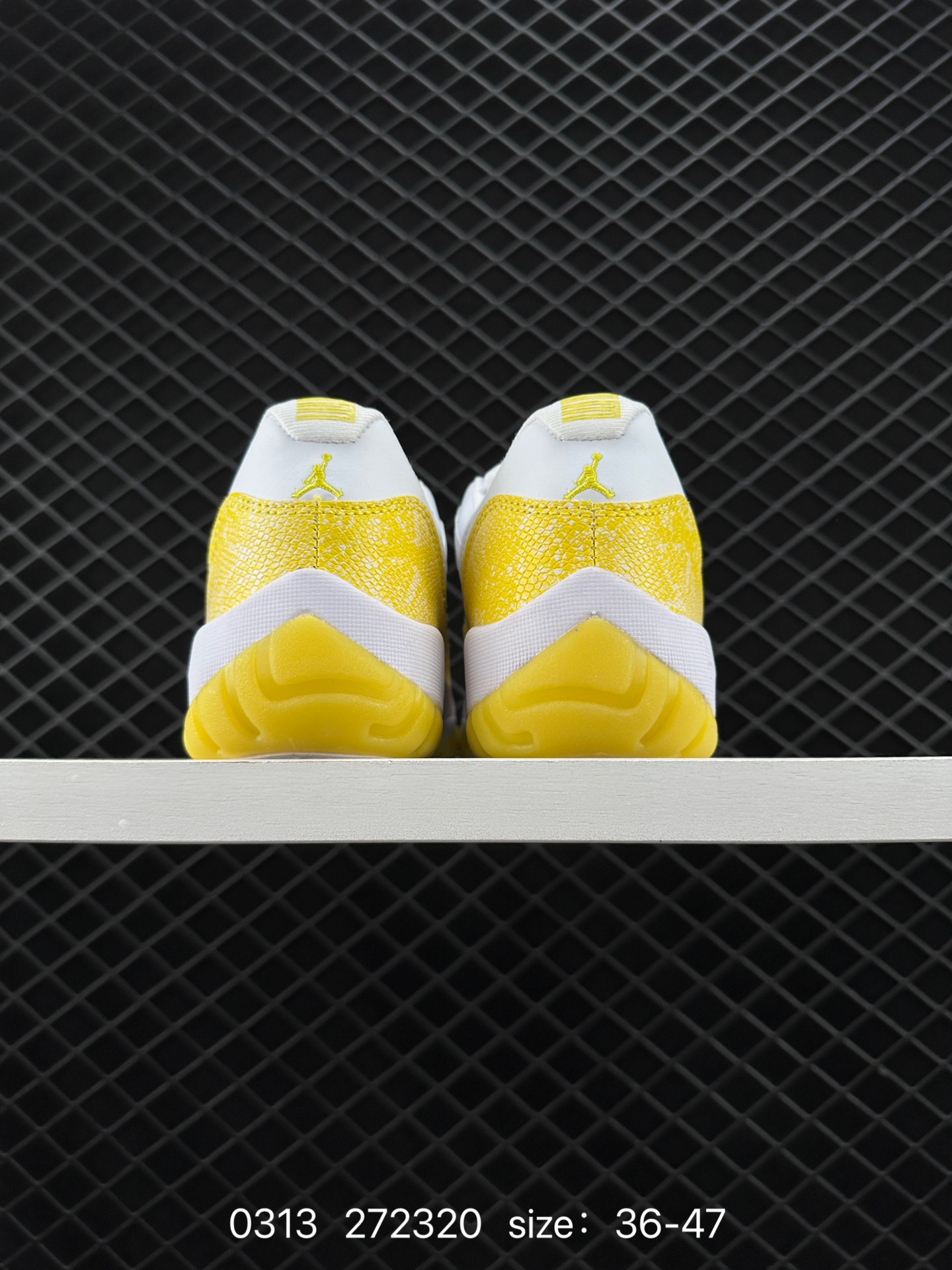 Nike Air Jordan 11 Retro